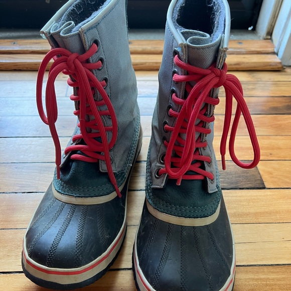 Sorel Shoes - Sorel Boots